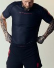 TNB Nogi Kortermet Rashguard v1 - Svart/Rød Oni thumbnail